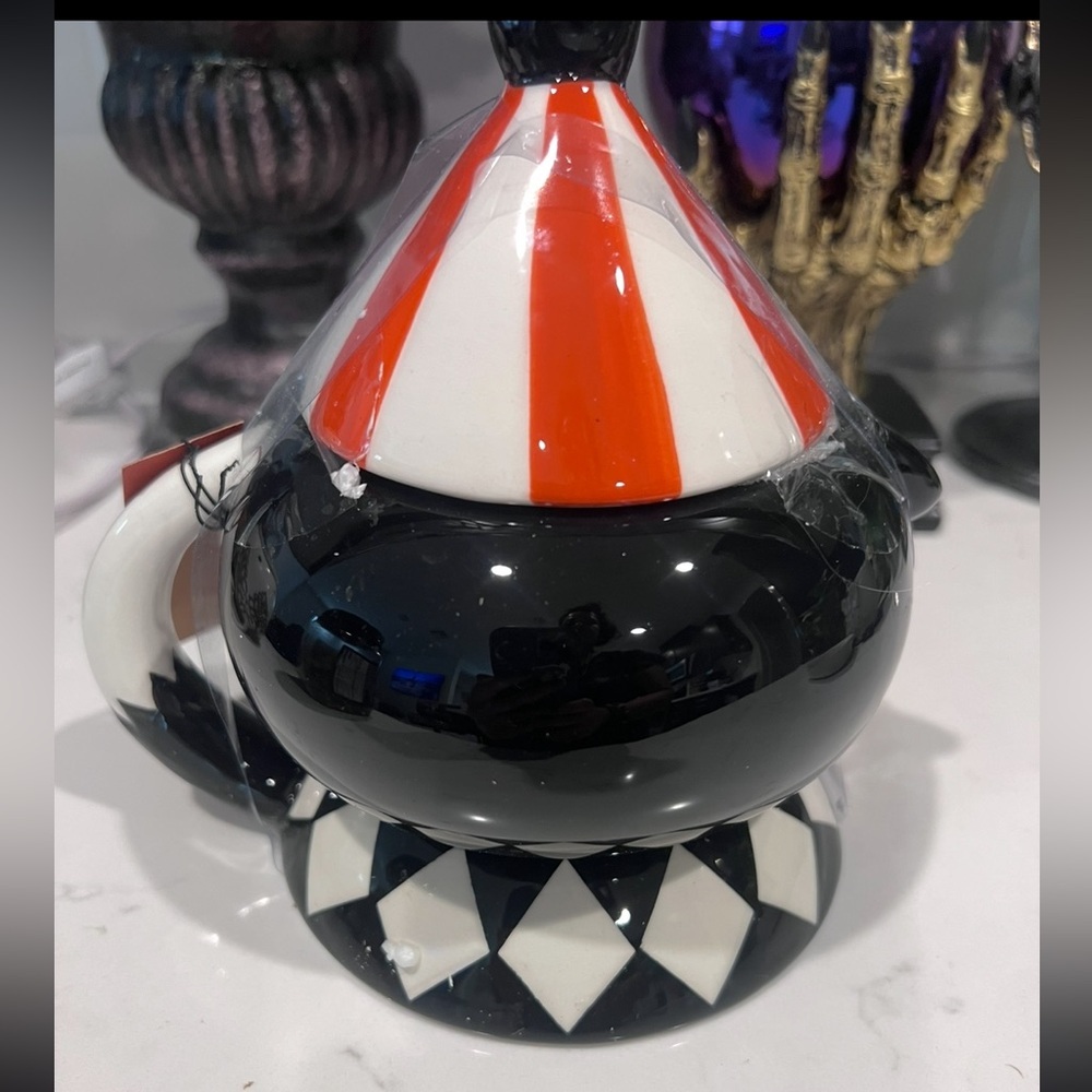 Carnival Cottage Johanna Parker Halloween Circus Dog Mug With Lid HTF - Picture 5 of 5